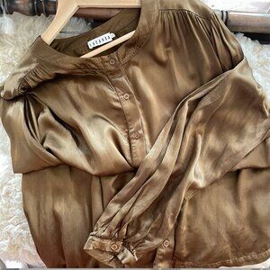 LACAUSA Devi Medieval Bell Sleeve Bronze Sativa Long Sleeve Silky Top,  Large